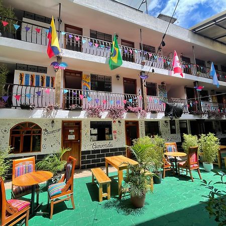 El Jardin Escondido Party Hostel Banos  Luaran gambar